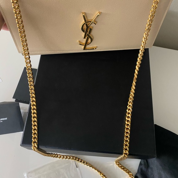 Saint Laurent Kate Monogramme Biege Medium Handbag with Gold Hardware - Picture 11 of 12